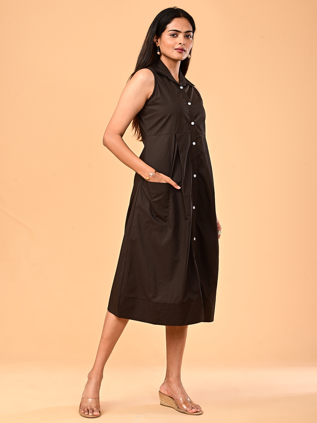 Women’s Espresso Brown Sleeveless Collared Midi Dress