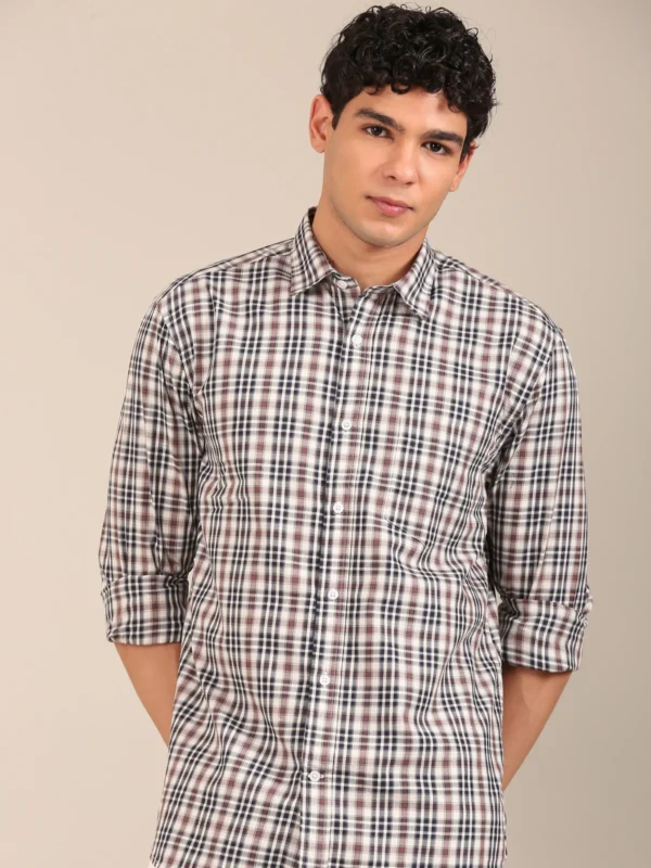 men slim fit check shirt navy brown full sleeve front