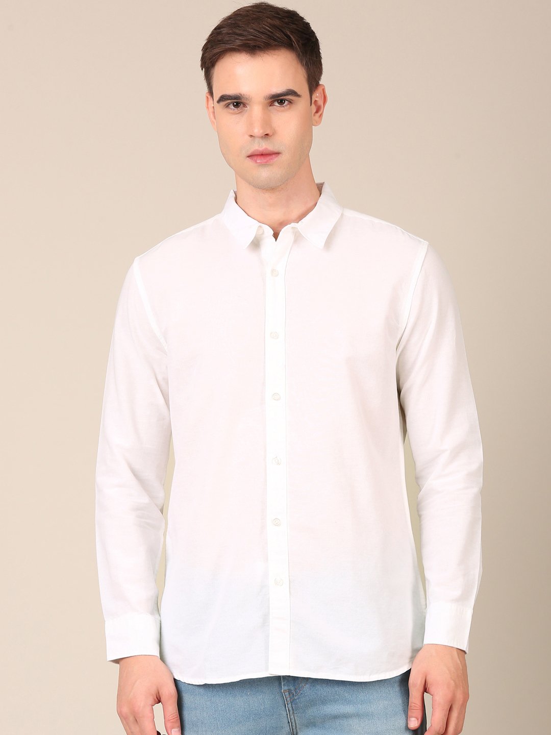 Model wearing a white regular fit shirt for men front